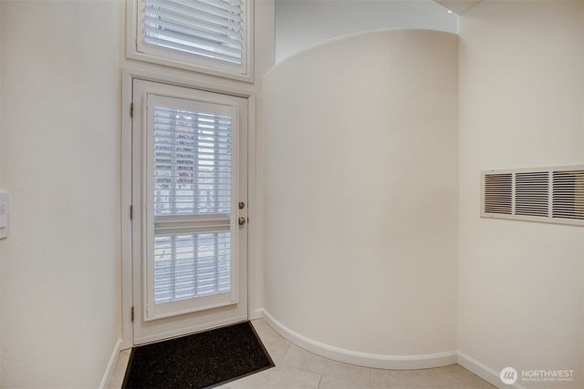 10108 NE 63rd Street, Kirkland, WA 98033