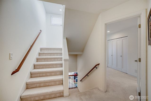 10108 NE 63rd Street, Kirkland, WA 98033