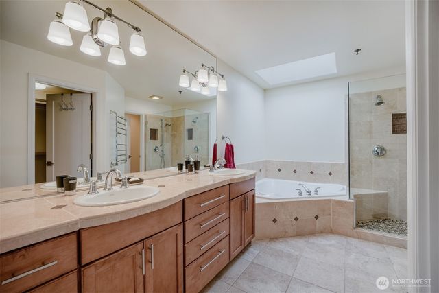 10108 NE 63rd Street, Kirkland, WA 98033