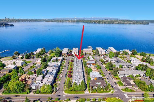10108 NE 63rd Street, Kirkland, WA 98033
