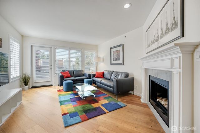 10108 NE 63rd Street, Kirkland, WA 98033