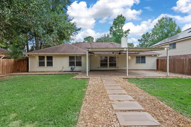 6610 Woodland Oaks, Magnolia, TX 77354