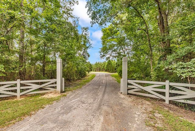 59 Two Ponds Road, Georgetown, SC 29440