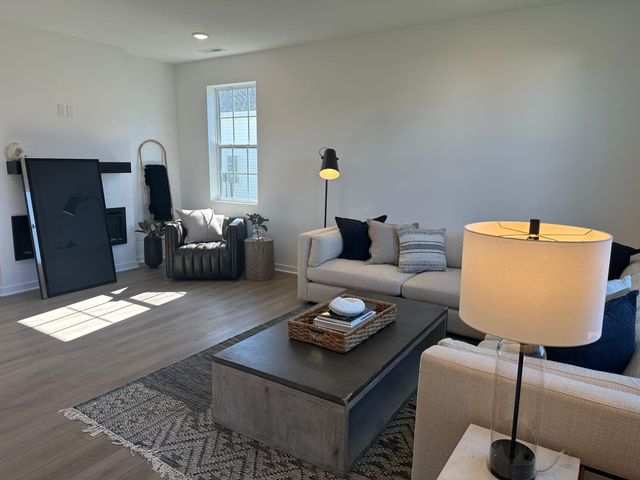 12584 Erskin Street NE, Blaine, MN 55449