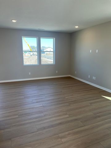 12584 Erskin Street NE, Blaine, MN 55449