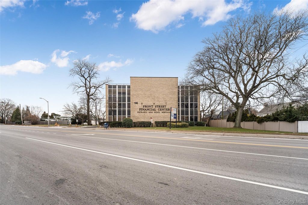 14 Front Street, Hempstead, NY 11550 — exterior