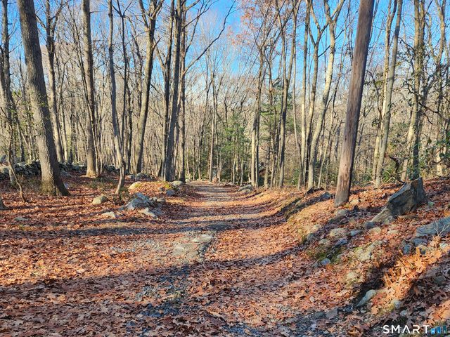 11 Judges Hollow Road, Fairfield, CT 06824
