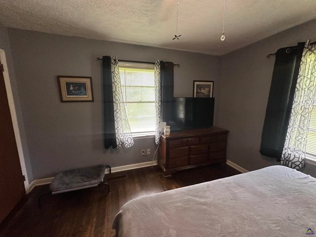 1961 SW Flat Shoals Road, Conyers, GA 30094
