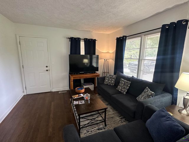 1961 SW Flat Shoals Road, Conyers, GA 30094