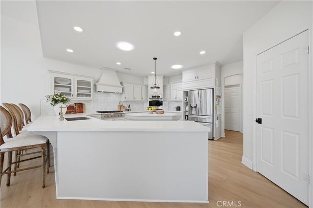 41110 Los Ranchos Cir, Temecula, CA 92592