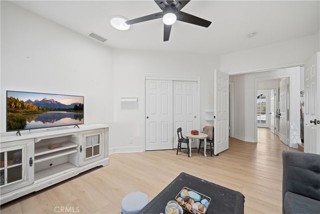 41110 Los Ranchos Cir, Temecula, CA 92592