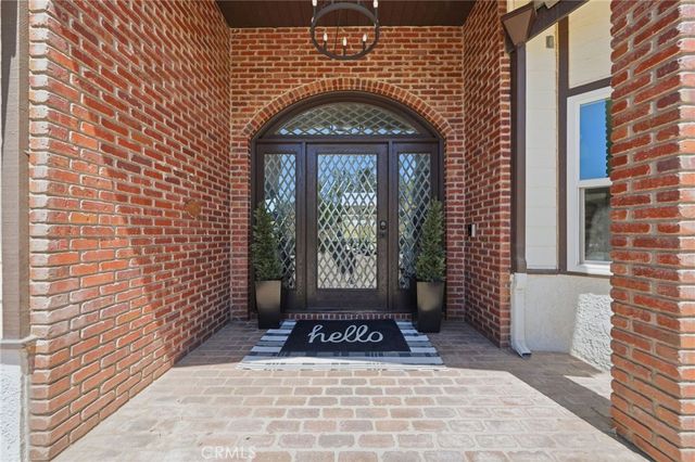 41110 Los Ranchos Cir, Temecula, CA 92592