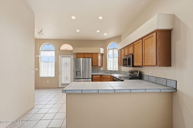 2359 W Via Di Silvio, Tucson, AZ 85741