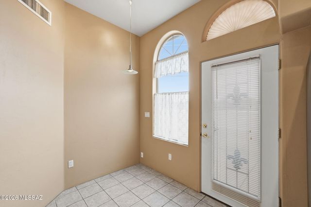 2359 W Via Di Silvio, Tucson, AZ 85741