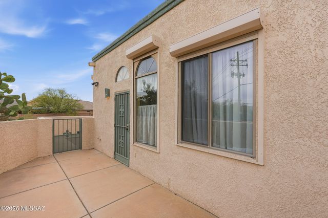 2359 W Via Di Silvio, Tucson, AZ 85741