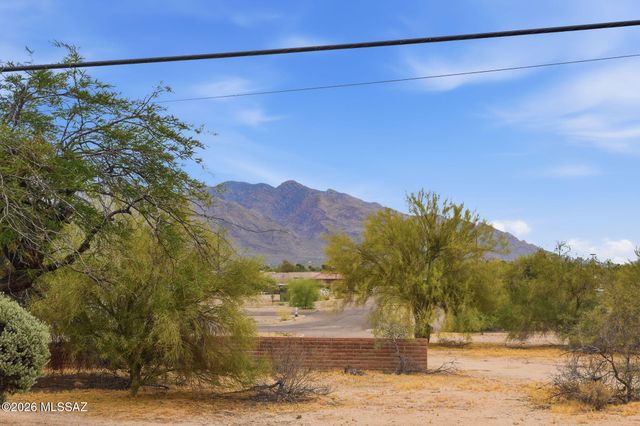 2359 W Via Di Silvio, Tucson, AZ 85741