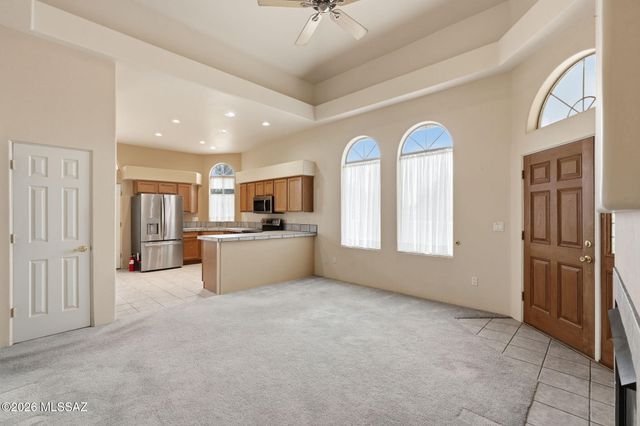 2359 W Via Di Silvio, Tucson, AZ 85741