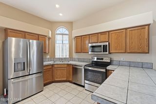 2359 W Via Di Silvio, Tucson, AZ 85741