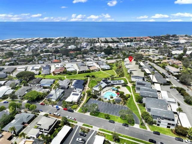 640 W Solana Circle 19, Solana Beach, CA 92075