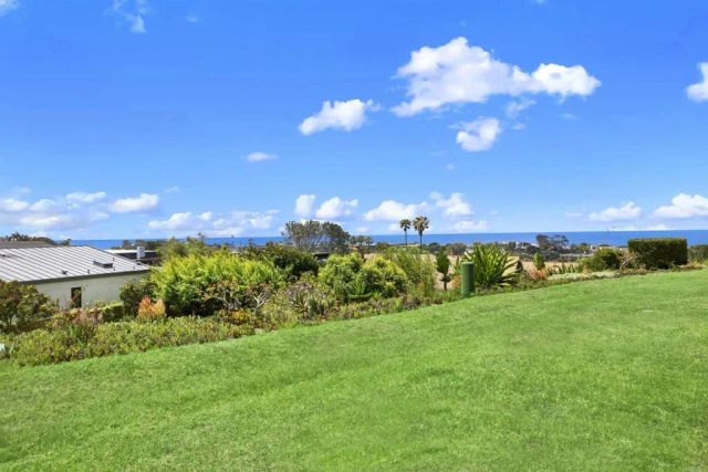 640 W Solana Circle 19, Solana Beach, CA 92075