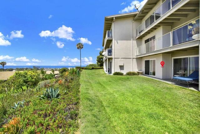 640 W Solana Circle 19, Solana Beach, CA 92075