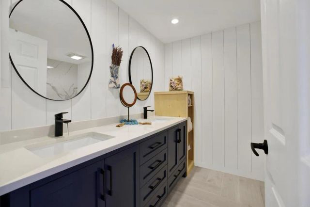 640 W Solana Circle 19, Solana Beach, CA 92075