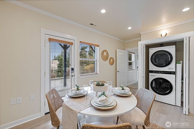 12421 6th Avenue NW, Gig Harbor, WA 98332