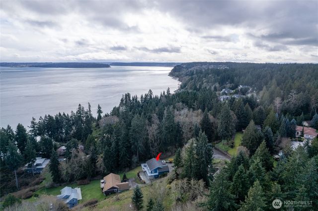 12421 6th Avenue NW, Gig Harbor, WA 98332