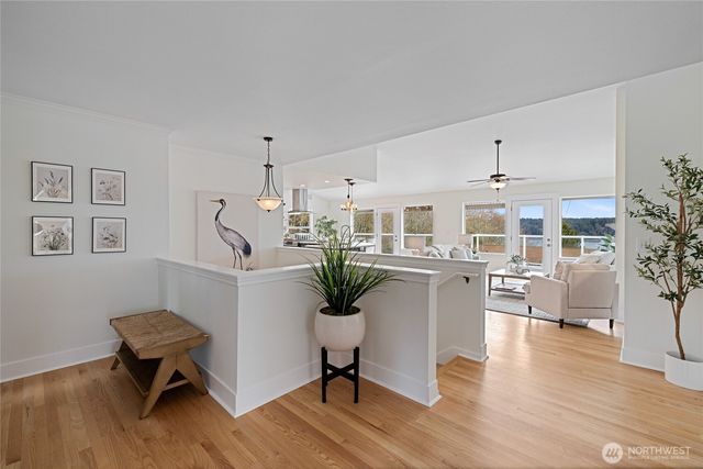 12421 6th Avenue NW, Gig Harbor, WA 98332