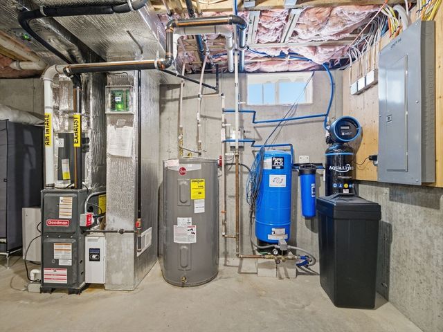 6 Wilshire Ln 6, Pelham, NH 03076