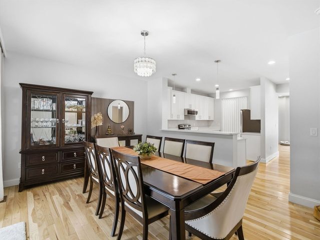 6 Wilshire Ln 6, Pelham, NH 03076