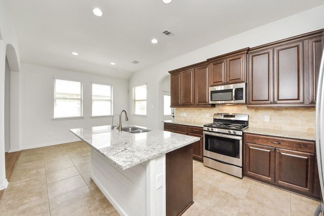 17010 Upper Ridge Lane, Humble, TX 77346