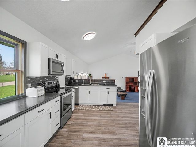 31 Hughes Street, Jamestown, NY 14701