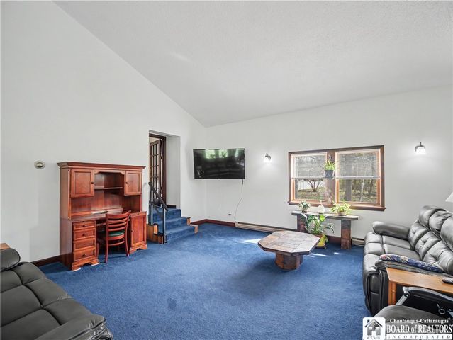 31 Hughes Street, Jamestown, NY 14701