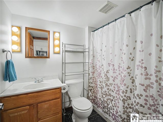 31 Hughes Street, Jamestown, NY 14701