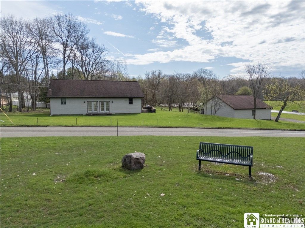 31 Hughes Street, Jamestown, NY 14701