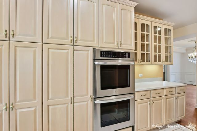 10711 Bull Valley Drive, Woodstock, IL 60098