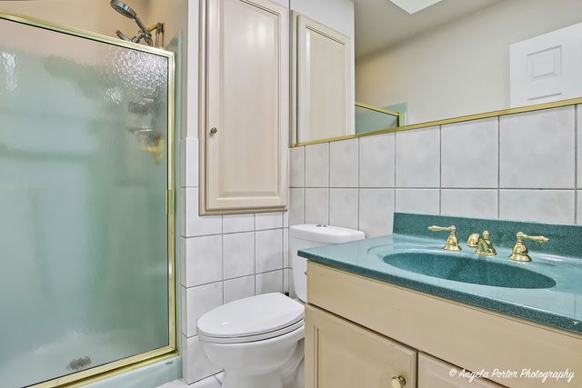 10711 Bull Valley Drive, Woodstock, IL 60098