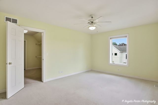 10711 Bull Valley Drive, Woodstock, IL 60098