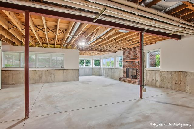 10711 Bull Valley Drive, Woodstock, IL 60098