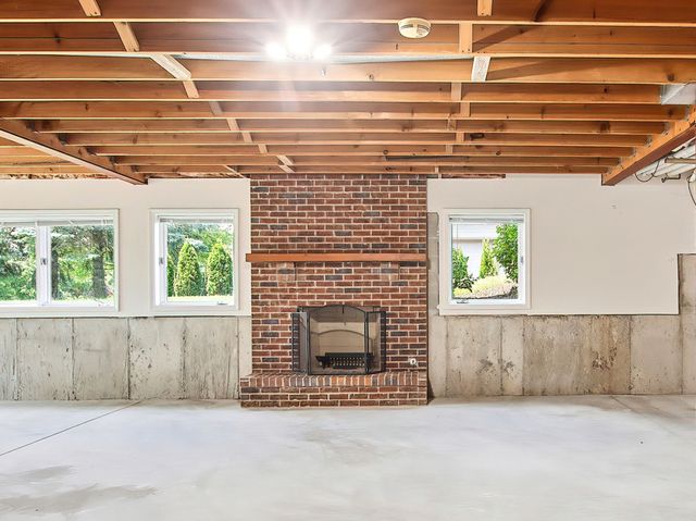 10711 Bull Valley Drive, Woodstock, IL 60098