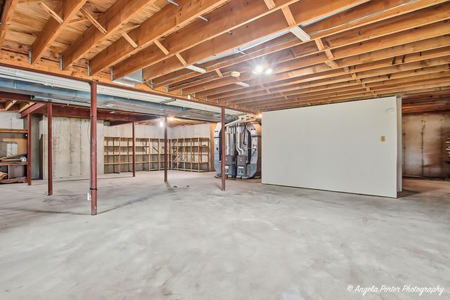 10711 Bull Valley Drive, Woodstock, IL 60098