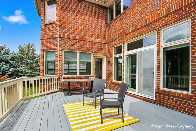 10711 Bull Valley Drive, Woodstock, IL 60098