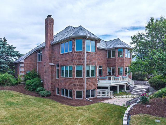10711 Bull Valley Drive, Woodstock, IL 60098