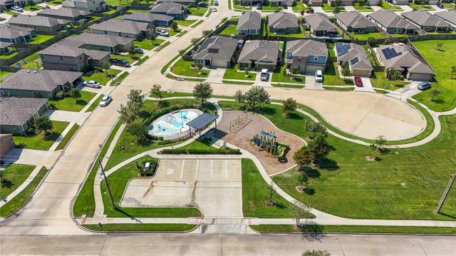 1173 Filly Creek Drive, Alvin, TX 77511
