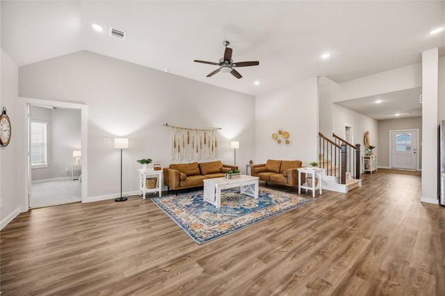 1173 Filly Creek Drive, Alvin, TX 77511