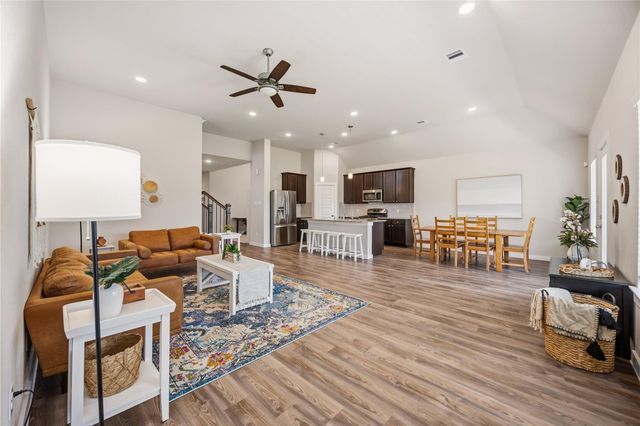1173 Filly Creek Drive, Alvin, TX 77511