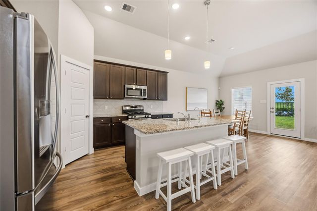 1173 Filly Creek Drive, Alvin, TX 77511