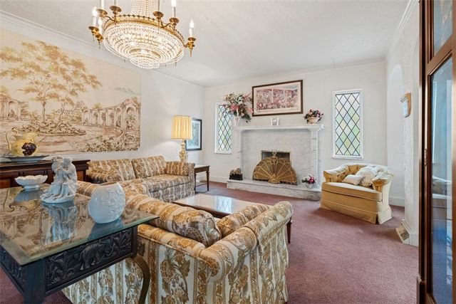 4606 Brownsville Rd, Whitehall, PA 15236