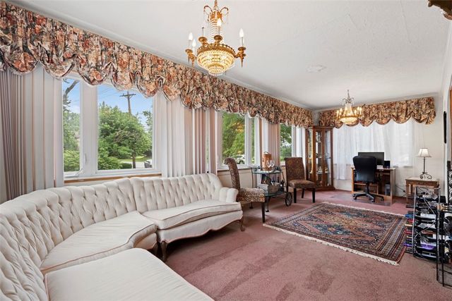 4606 Brownsville Rd, Whitehall, PA 15236